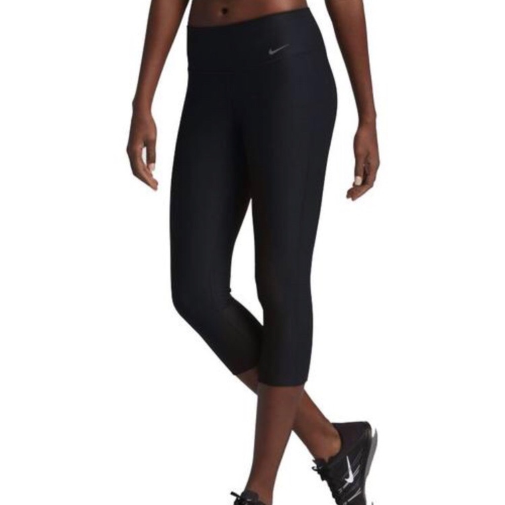 Nike Dry Fit Cropped Leggings